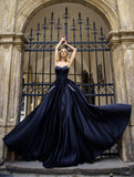 A-Line Sleeveless Sweetheart Satin Evening Dress With Pockets