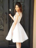 A-Line Bateau Knee-Length White Tulle Homecoming Dress with Lace Appliques