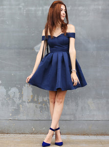 A-Line Navy Blue Off-the-Shoulder Short Homecoming Dress