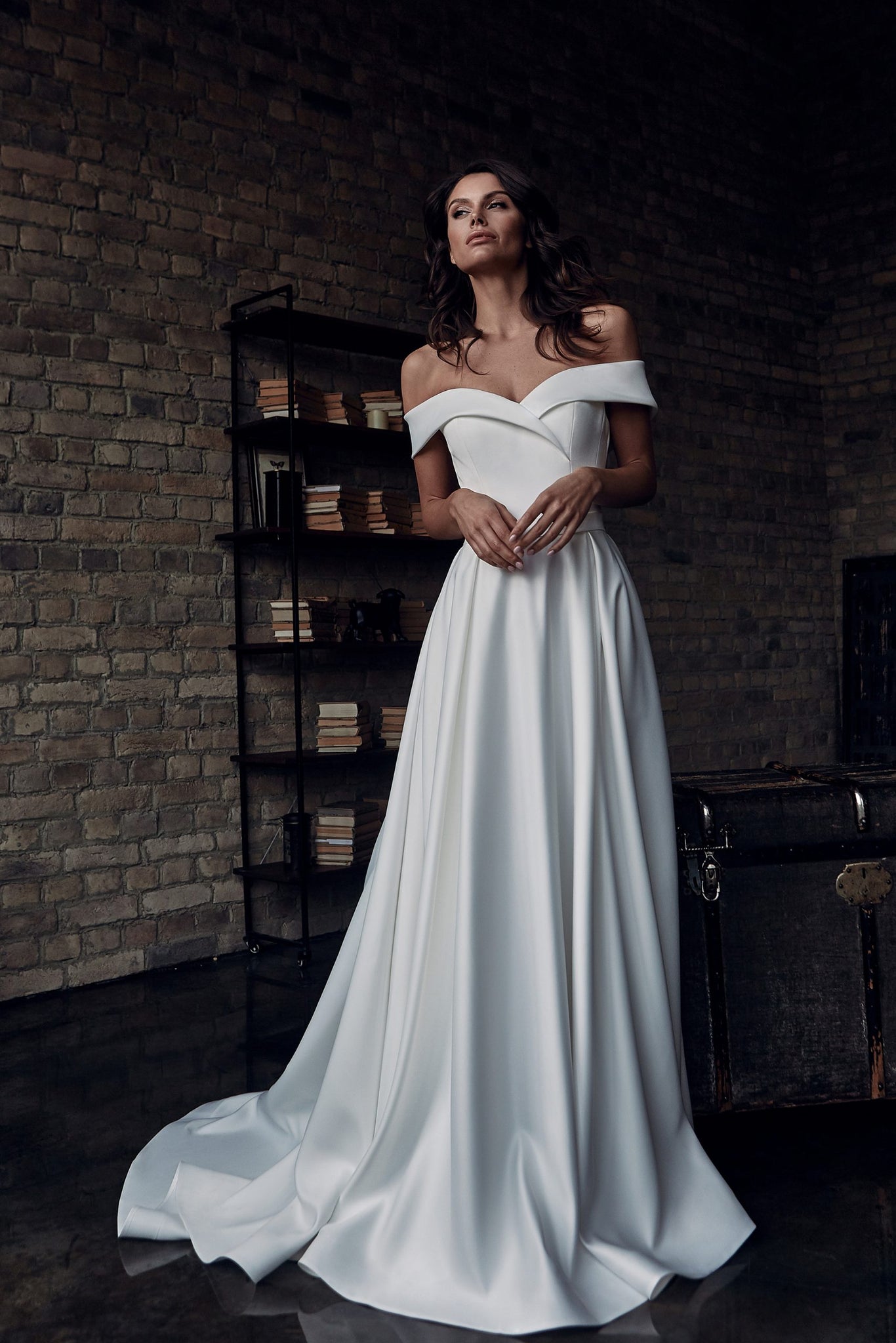 Simple Ivory Satin Wedding Dress Off Shoulder Sweetheart Bridal Gown – Agustaprom Simple Ivory Satin Wedding Dress Off Shoulder Sweetheart Bridal Gown – Agustaprom