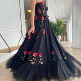 Sweetheart Satin and Tulle Floral Appliques Prom Dress